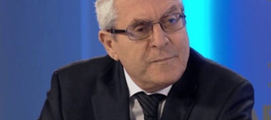 Shqipëria maoiste! Për fshatin që jo vetëm e rrethoi, por edhe e pushtoi dhe pothuajse e asimiloi qytetin