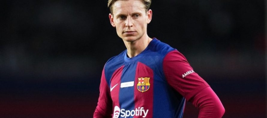 Liverpool në bisedime për mesfushorin holandez