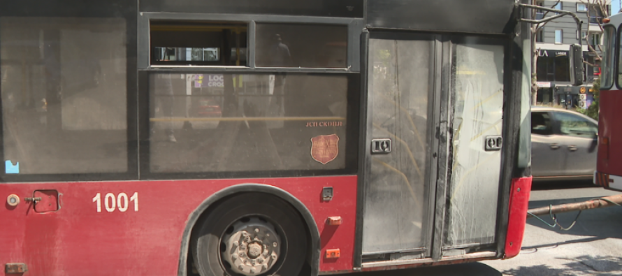 Autobusi u dogj nga defektet në instalimin elektrik