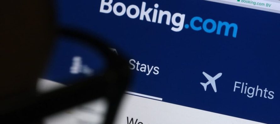 Booking.com paralajmëron udhëtarët se mashtrimet janë rritur me 900 përqind