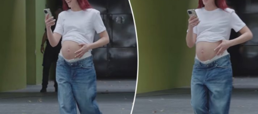Shtatzënë? Dua Lipa shfaqet papritur me barkun e rrumbullakosur