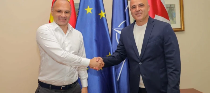 Filipçe e mori funksionin e kryetarit të LSDM-së, paralajmëroi proces të reformave dhe bashkimit