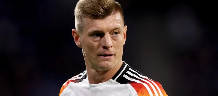 U tërhoq nga futbolli, por Kroos zgjidhet lojtari gjerman i vitit