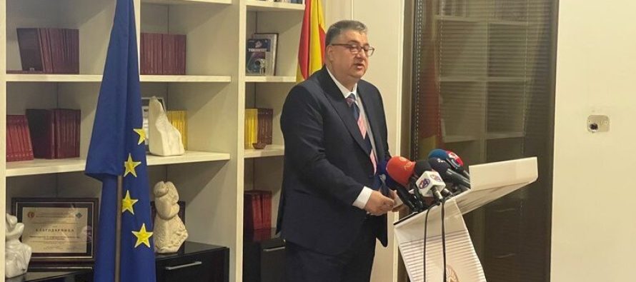Tërhiqen ligjet për administratën, do të përpunohen përmes debatit publik