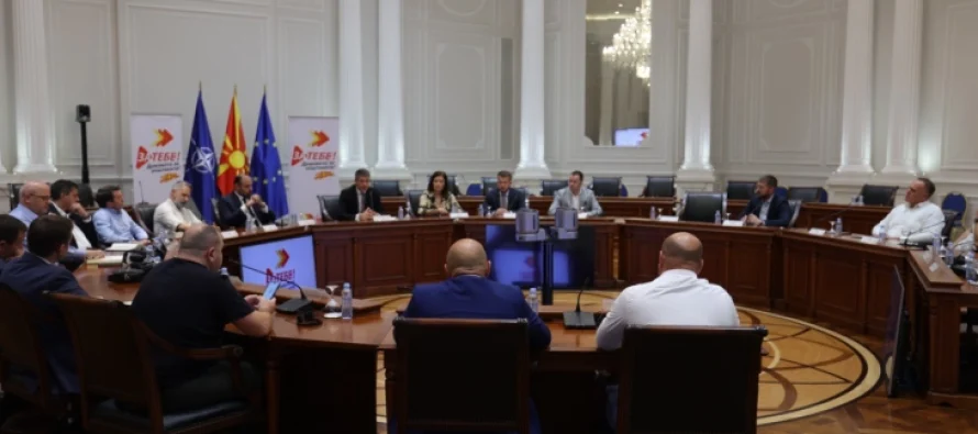 Perinski: Thirrja publike për komunat menjëherë pas ribalansit të Buxhetit, në dispozicion do t’i kenë 100 milionë eurot e para