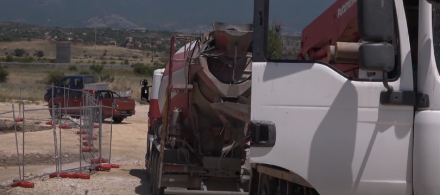 Banorët e Vizbegut do të vazhdojnë të protestojnë kundër bazës së asfaltit
