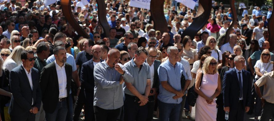 Protestën në veri Kurti e cilësoi ushtrim të së drejtës demokratike të qytetarëve