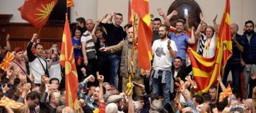 Pezullimi i dënimeve për ngjarjet e 27 prillit, të dënuarit kërkojnë nga VMRO-DPMNE të mbajë premtimet!