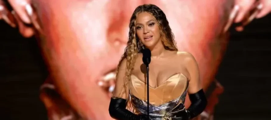 Beyonce dhuron miliona për fushatën presidenciale të Harris