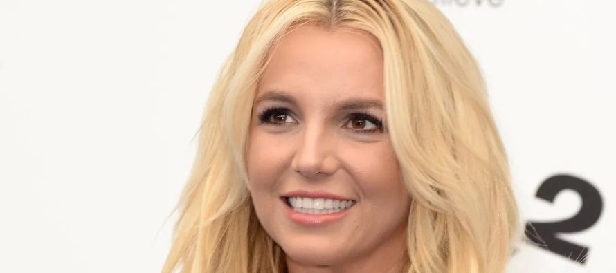 Libri i Britney Spearsit pritet të bëhet film