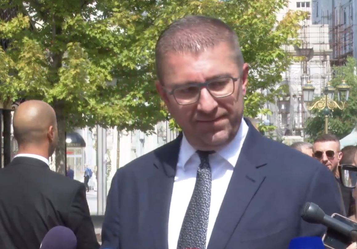 Mickoski: Struktura politike do të manipulojnë me një grup të caktuar të njerëzve, për të shkaktuar incidente etnike!