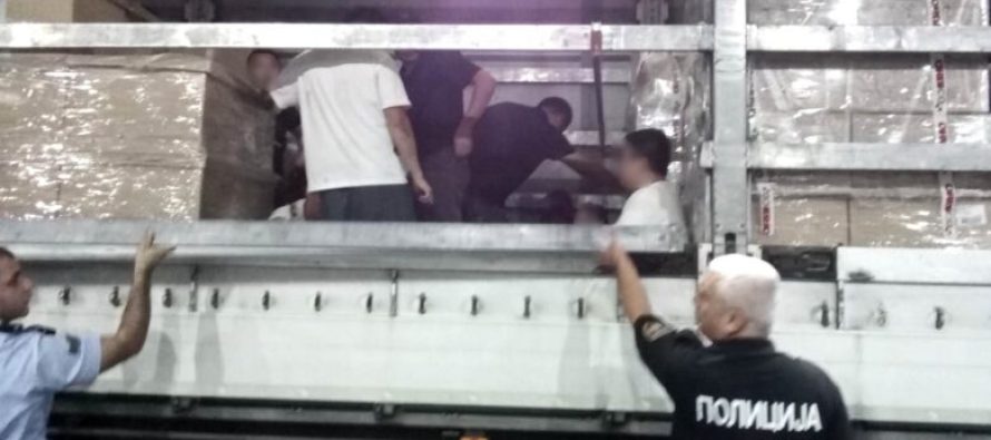 Ndalohet kontrabandisti i emigrantëve, gjenden 15 persona nga Kina