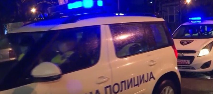 Policia me kontrolle të përforcuara në Shkup, dy persona janë arrestuar për armëmbajtje pa leje