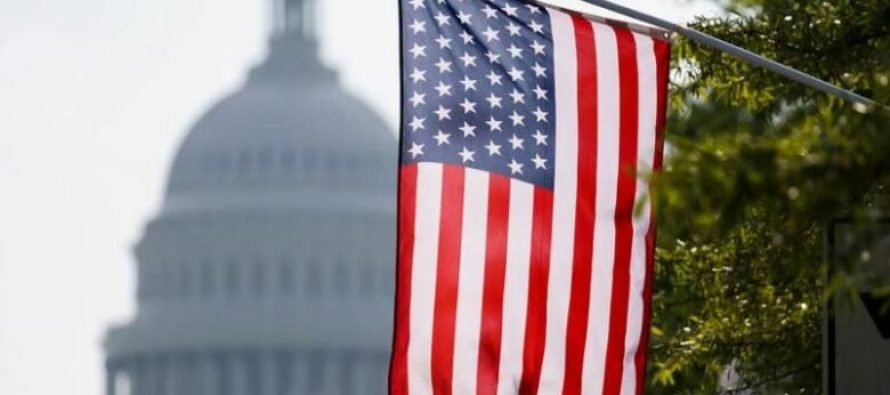 Anketimi, shumica e amerikanëve besojnë se zgjedhjet janë kyçe për të ardhmen e demokracisë