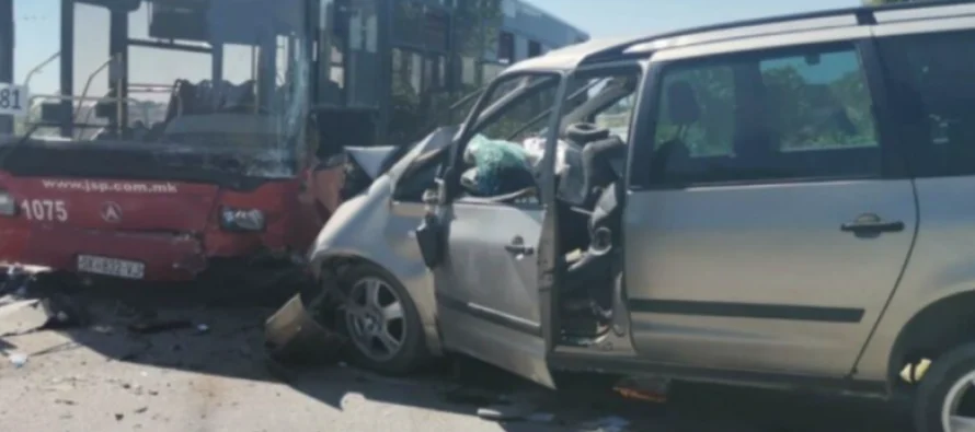 Aksidenti në afërsi të Bllacës, Prokuroria nis hetimet ndaj shoferit të autobusit të NTP-së