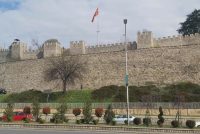 Mot kryesisht me diell, mëngjes me mjegull në disa zona