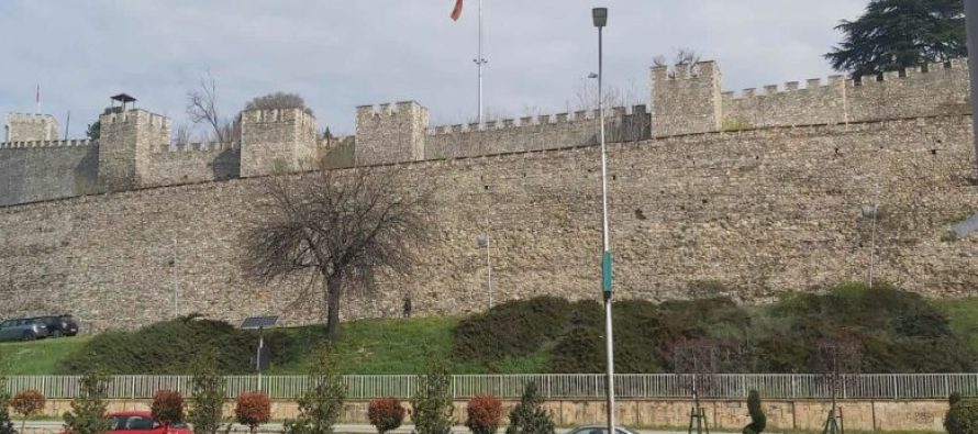 Mot kryesisht me diell, mëngjes me mjegull në disa zona