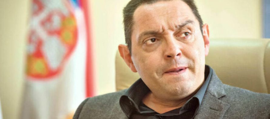 Vulini e falënderon Moskën për “paralajmërimin për tentim-puç” në Serbi
