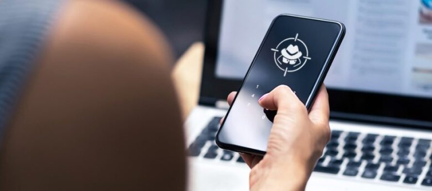 Nëse vëreni këto detaje, atëherë telefoni juaj mund të jetë duke u përgjuar