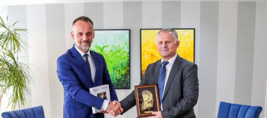 Bislimi bisedon me Fetain për zhvillimin e bashkëpunimit Kosovë – Maqedoni e Veriut