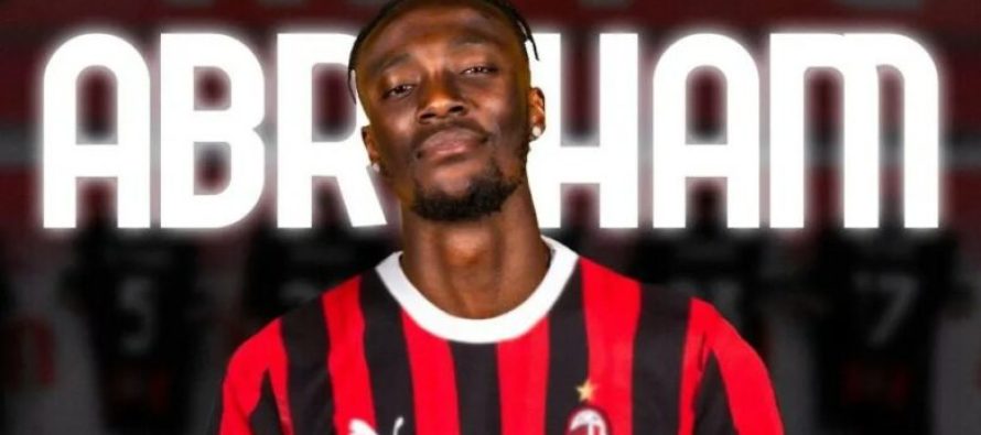Tammy Abraham bëhet futbollisti më i ri i Milanit