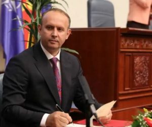 Afrim Gashi shpall zgjedhjet e përsëritura: çfarë mund dhe nuk mund të bëjë i besuari i Qeverisë?