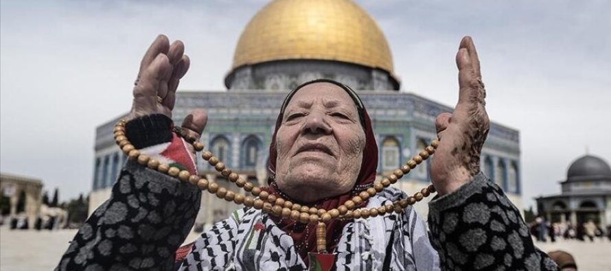 Palestina: Xhamia Al-Aksa vija jonë e kuqe