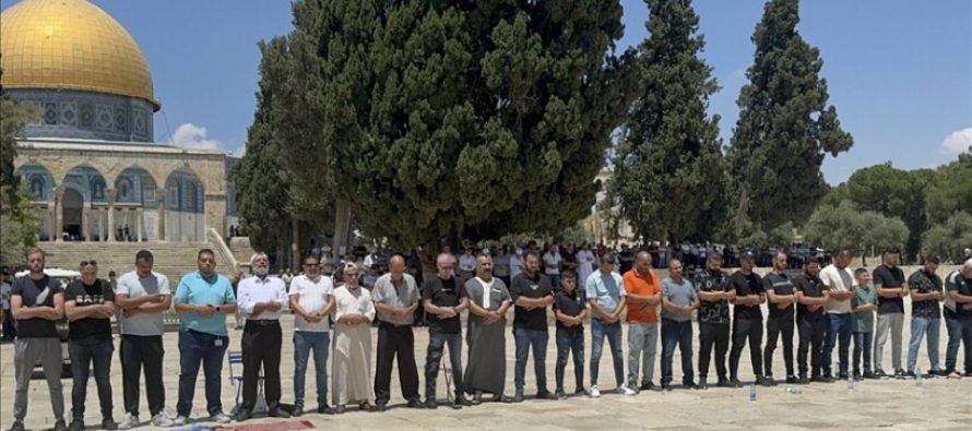 Në Al-Aksa falet namazi i xhenazes në mungesë për Haniyeh