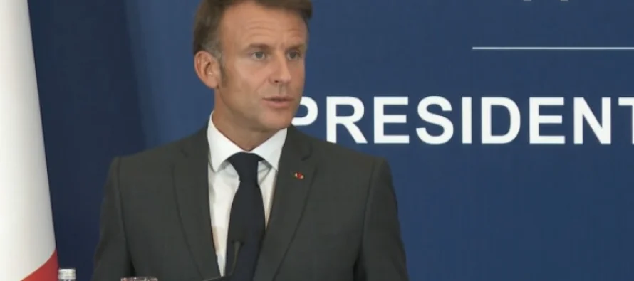 Macron: Jemi të shqetësuar për lëvizjet e njëanshme të Kosovës, nuk dërgojnë një sinjal të mirë