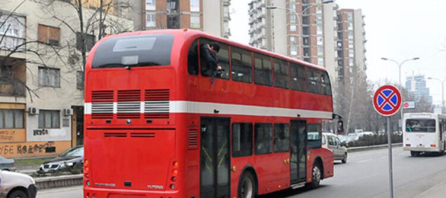 Nxënësit dhe studentët kërkojnë transport publik të sigurtë