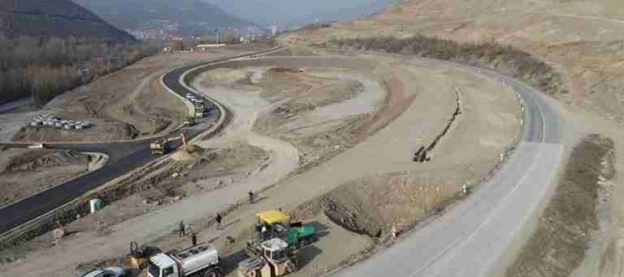 Autostrada Shkup-Bllacë, tregim pa mbarim! Dy kilometrat ende jofunksionale, asnjë informatë për 10KM tjera