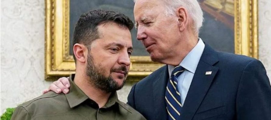 Biden bisedon me Zelenskyn, e njofton për ndihmë të re ushtarake për Ukrainën