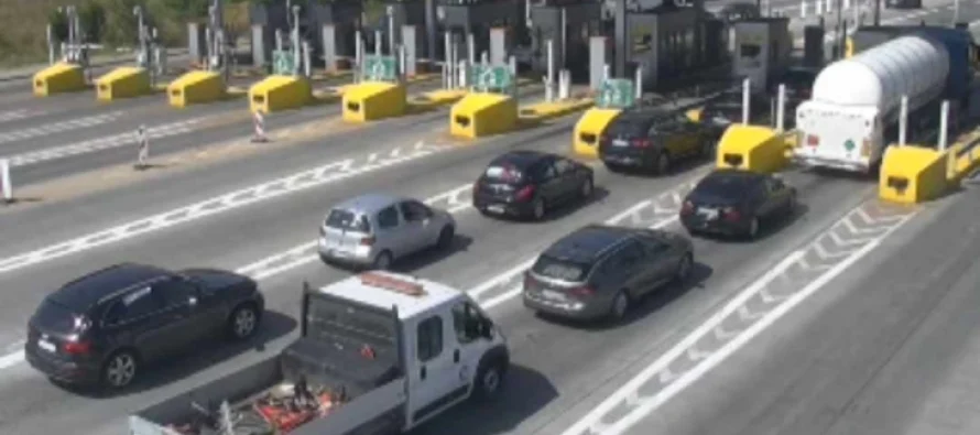 Këtë verë është rritur frekuentimi në pikë-pagesën Rramanli, deri në fund të korrikut kanë kaluar mbi tre milionë automjete
