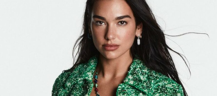 Dua Lipa është e detyruar të marrë pjesë në një sondazh për të gjetur bomba të pashpërthyera të Luftës së Dytë Botërore, ndërsa rinovon rezidencën e saj