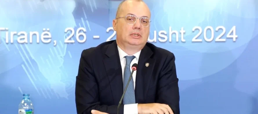 “Do të ecim shpejt drejt BE”, Hasani: Gati për mbajtjen e Konferencës së dytë Ndërqeveritare! 