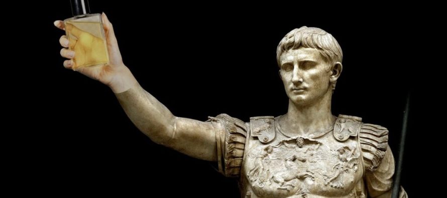 Aroma e pushtetit: Shkencëtarët rikrijojnë parfumin e Jul Cezarit