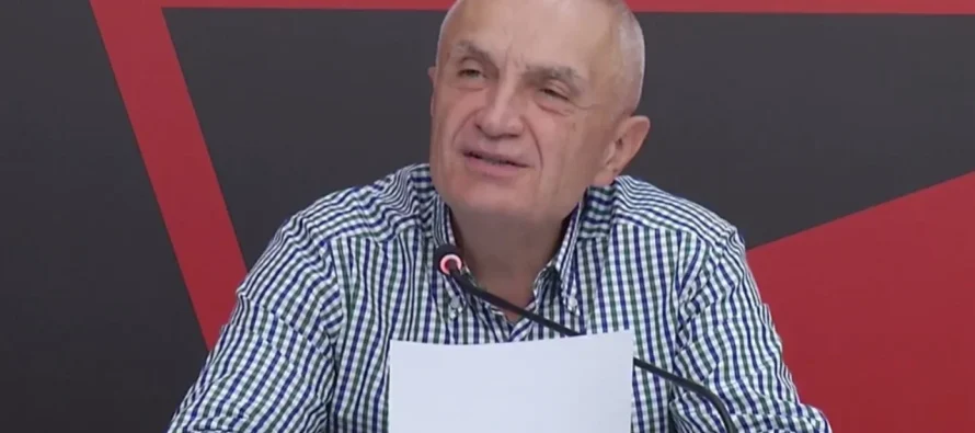 Meta humb qetësinë dhe i bie tavolinës me grusht: Tentuan të bllokonin llogaritë bankare! Ne kemi parimet e Bajo Topullit! Doni t’i provoni?!