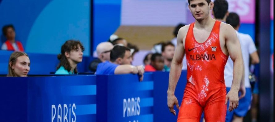 Shqipëria dy ndeshje larg medaljes së parë Olimpike, rikthehet në garë mundësi Chermen Valiev