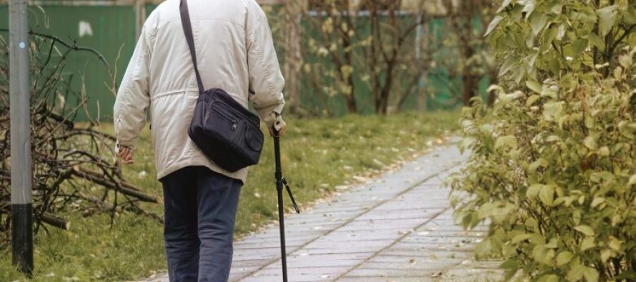 Një studim i ri ka arritur në përfundimin se njerëzit tani mund të jetojnë deri në 140 vjeç!
