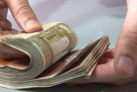 Paga mesatare neto në Maqedoninë e Veriut arrin në 48.733 denarë në gusht
