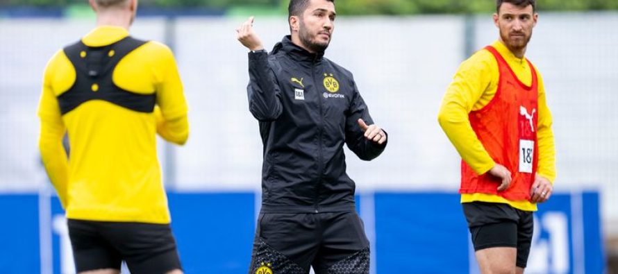 Atmosferë jo e mirë te Dortmund, trajneri përjashton drejtorin teknik nga dhomat e zhveshjes