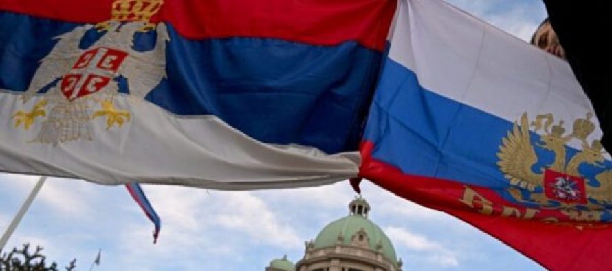 Migrimi i heshtur: Si po ndryshon Serbia nga vala e qytetarëve rusë?