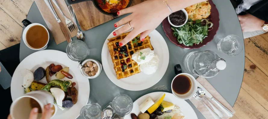 Dieta që mund të zvogëlojë rrezikun e sëmundjeve të zemrës dhe veshkave