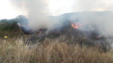 13 zjarre në terren  9 ende aktive   situata më kritike mbetet në disa zona pyjore