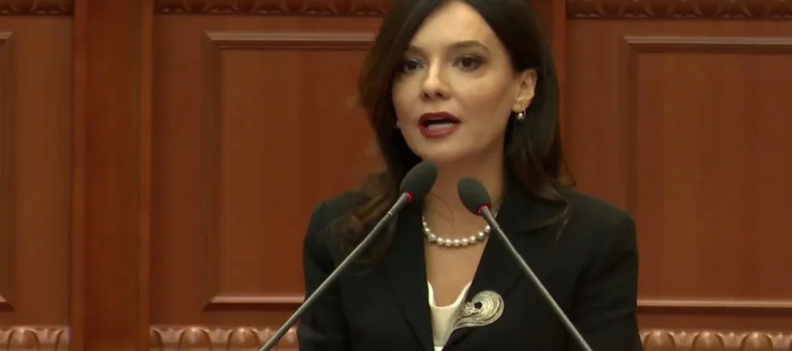 Nis sesioni i ri parlamentar, Spiropali thirrje opozitës: Hajdeni në komisione, bashkarisht të zbulojmë gabimet e institucioneve