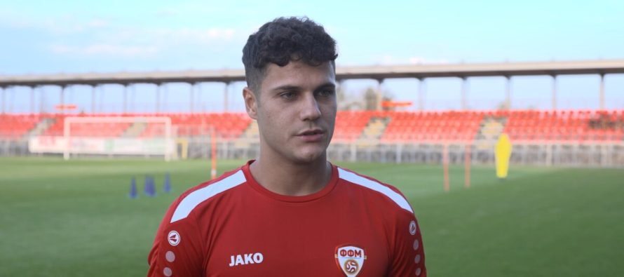 Agon Elezi: Duhet t’i kërkojmë tri pikët në lojën kundër Ishujve Faroe