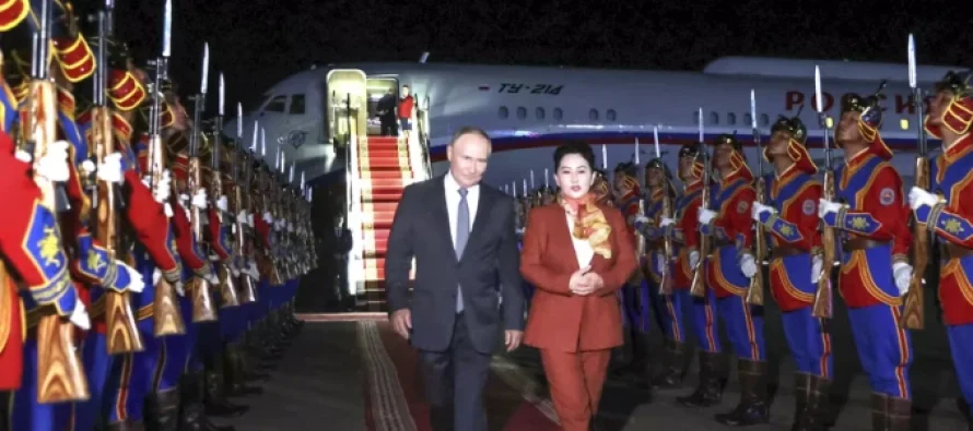 Mongolisë i bëhet thirrje ta arrestojë Putin