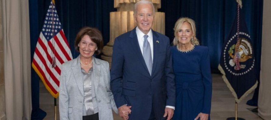 Edhe Siljanovska-Davkova, takohet me presidentin Biden