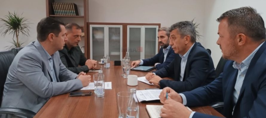 Mexhiti dhe Limani biseduan për decentralizimin dhe projektet e komunave