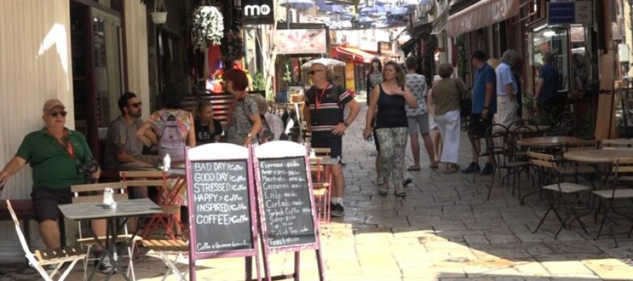 Fundjava e zgjatur zbrazi Shkupin, lëvizje më e theksuar në Çarshinë e Vjetër